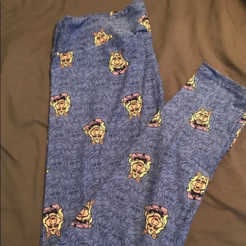 LulaRoe TC miss piggy leggings